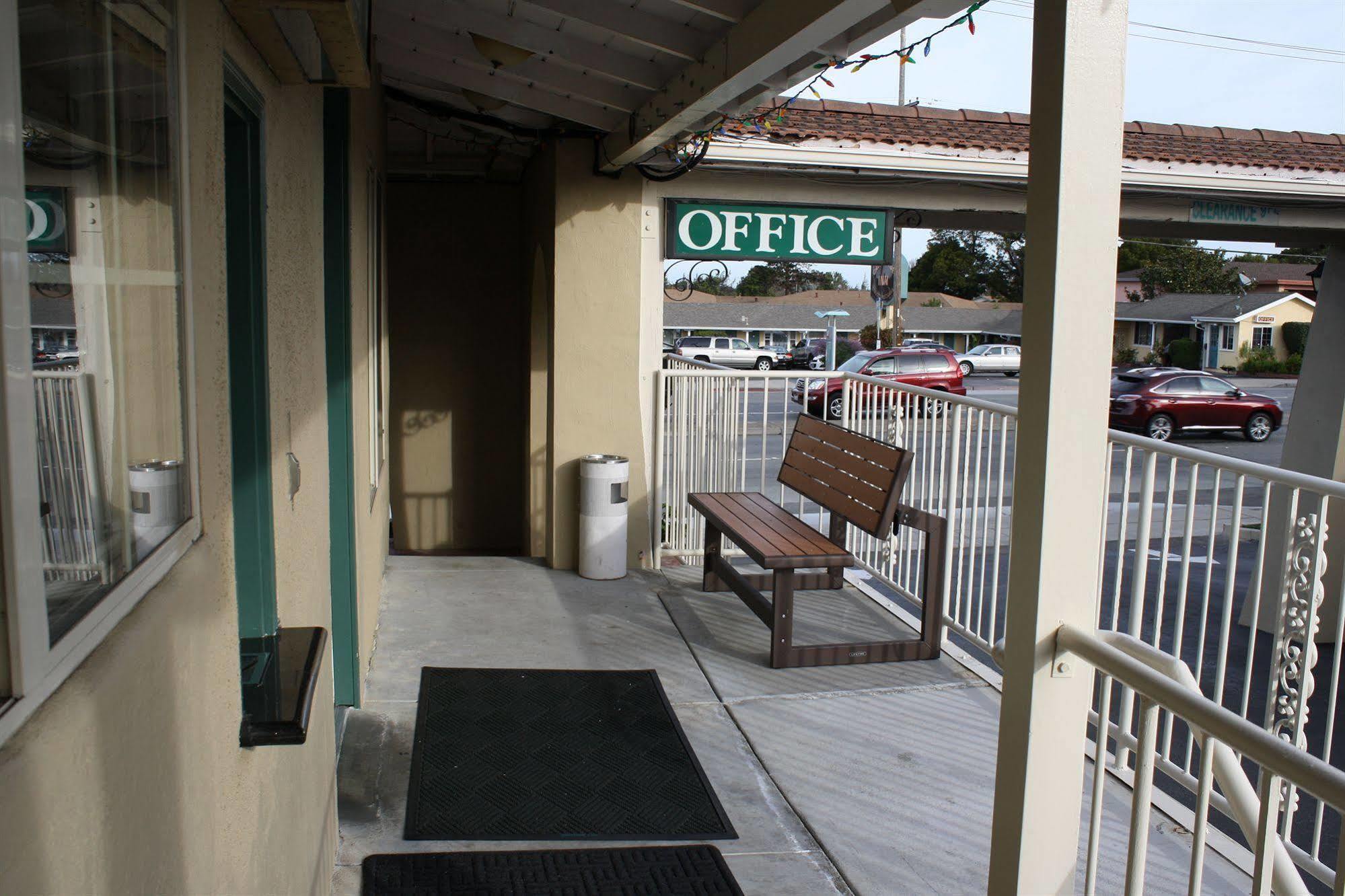 El Castell Motel Monterrey